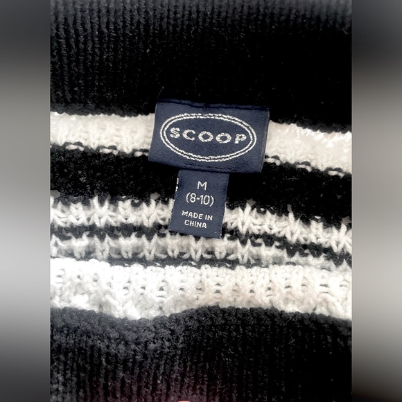 Women’s 2-Piece Skirt Set-*Please Note Separate Sizes* - Picture 8 of 8